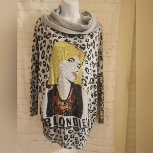 Vtg.Mint Rare! Oversized Neck "Blondie" Graphic Thin Ribbed Tunic Sweater Sz.S